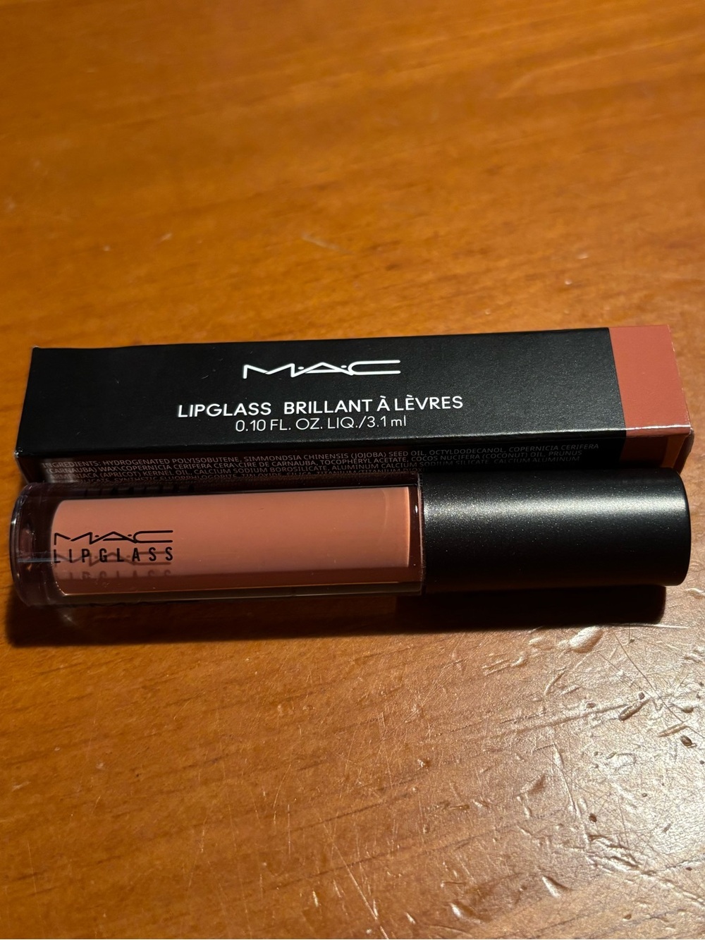 MAC Lipglass Lust - Picture 3 of 15